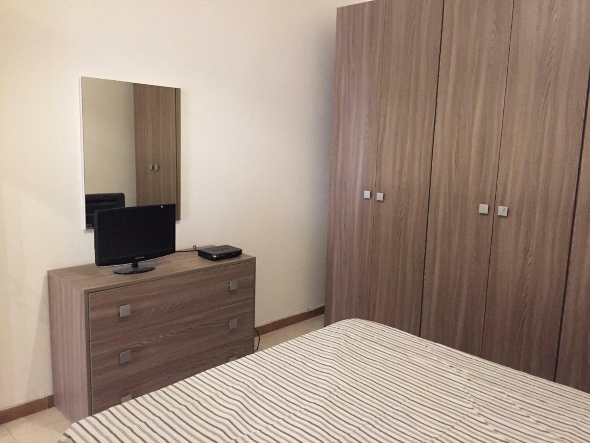 Onax Rooms Cagliari Luaran gambar